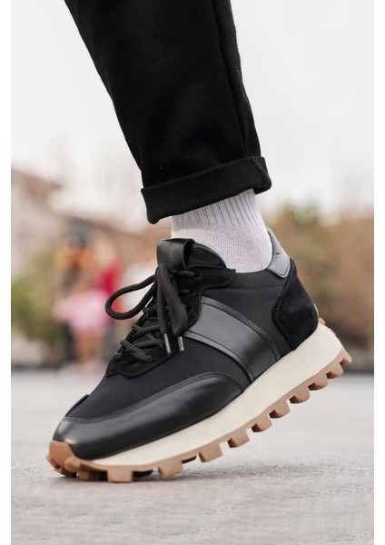 - Siyah Hakiki Deri Bağcıklı Erkek Sneaker 115-801