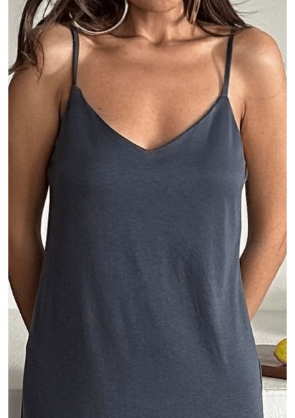 Kadın Helena Siyah Asansör Askılı Çift Yırtmaçlı Elbise fiyatları