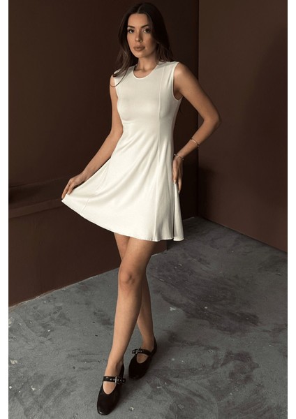 Kadın Stella Buzi Dikiş Detaylı Mini Yazlık Elbise fiyatları