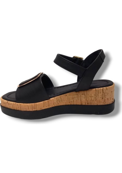 Fancy 2104-25 Deri Anatomik Kare Tokalı Kadın Sandalet modelleri