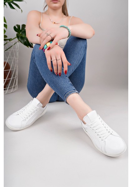 Valery Model Beyaz Deri Bağcıklı Günlük Kadın Sneakers modelleri
