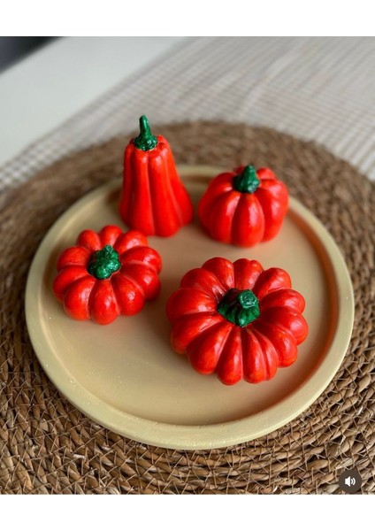 El Yapımı Kırmızı 4lü Bal Kabağı ve Yuvarlak Bej Sunum Tabağı Beton Kabak Obje Yeni Yıl Hediyesi