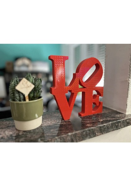 Dekoratif "love" Yazılı Biblo - Aşk ve Sevgi Temalı Şık Masaüstü Süsü Ev ve Ofis Dekoru Hediyelik