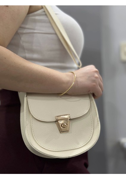 Klasik Kapaklı Bej Cilt Çanta fiyatları