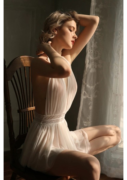 Kadın Beyaz Sırtı Açık Beli Dantelli Gecelik Takım modelleri