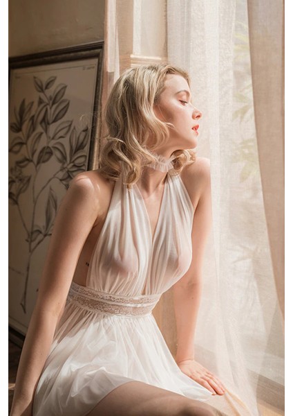 Kadın Beyaz Sırtı Açık Beli Dantelli Gecelik Takım fırsatları