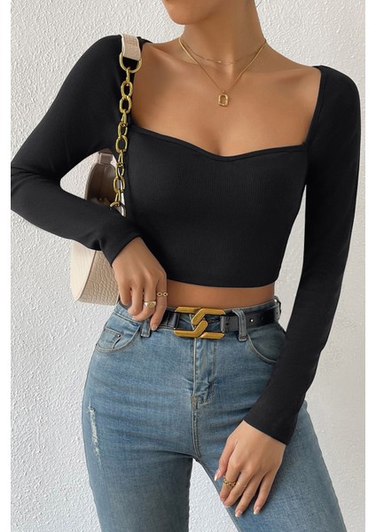 Kadın Siyah Uzun Kol Göğüs Dekolteli Şık Crop Top Bluz