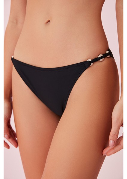 Maya Aksesuarlı Bikini Alt