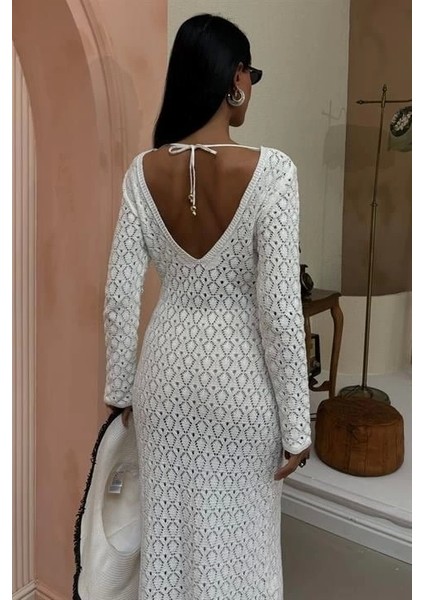 Göğüs Aksesuar ve Pencereli Triko Elbise 2852