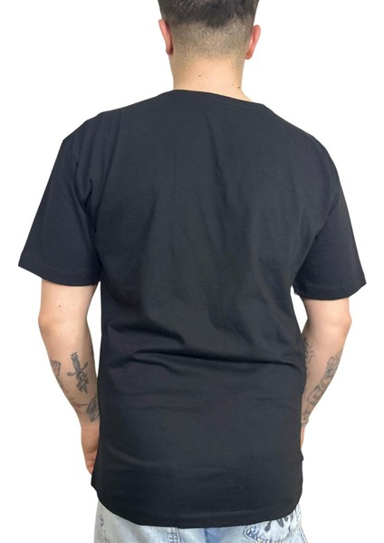 SİYAH T-SHİRT modelleri