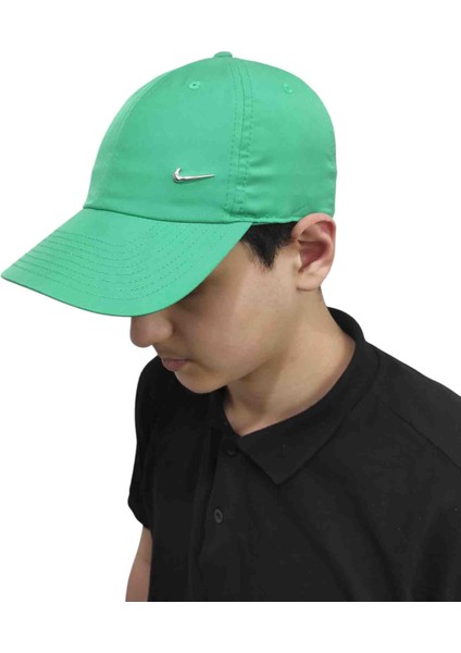 U Nk Df Club Şapka U Cb Metal Swoosh modelleri