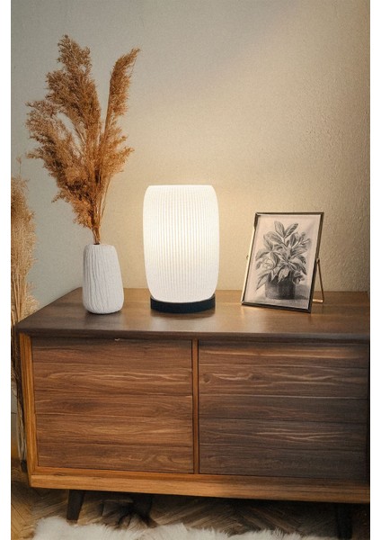 Bulg Dekoratif Abajur Masa Lambası Beyaz fiyatları