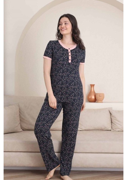 Kadın Lacivert Çiçek Desen Bisiklet Yaka 3 Düğmeli Likralı Viskon Kısa Kol Pijama Takımı
