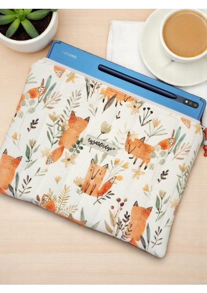 Pofuduk Kitap Kılıfı, Kitap Çantası, Apple iPad/tablet Aksesuar Çantası (30X25CM) - Cute Foxes