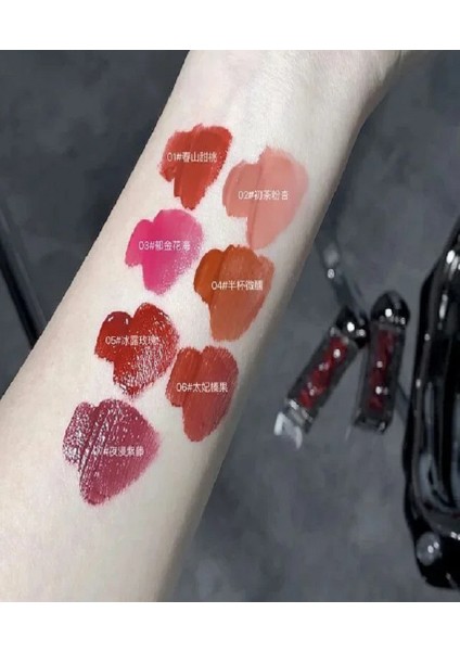 Iceberg Lava Moisturizing Dudak Ruju