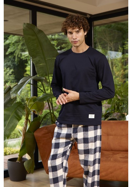 8058 Erkek Sıfır Yaka Ekose Uzun Kollu Pijama Takım