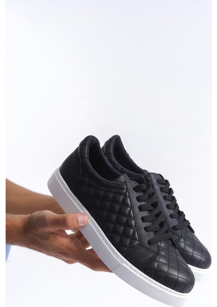 SLW166 Prestige Bağcıklı Cilt Kapitone Desenli Erkek Günlük Sneaker Ayakkabı Cbt - Siyah