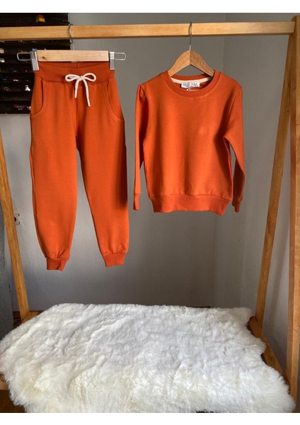 Mevsimlik Yelekli Kız Çocuk Takımı modelleri