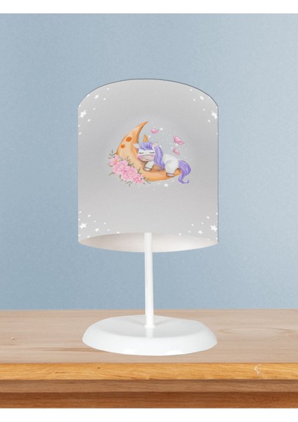 Bebek ve Çocuk Odası Aya Sarılan Unicorn Desenli Gri Abajur