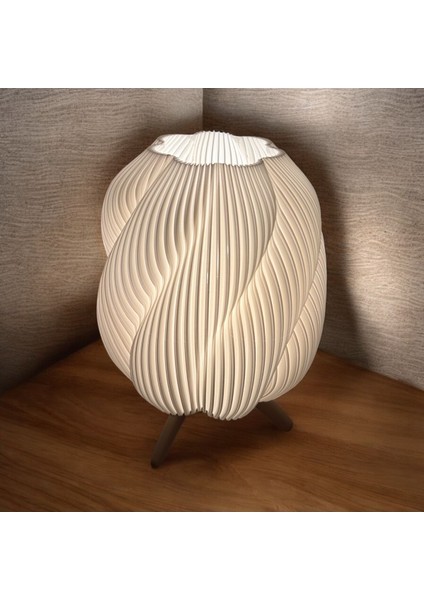 Modern Spiral Masa Lambası