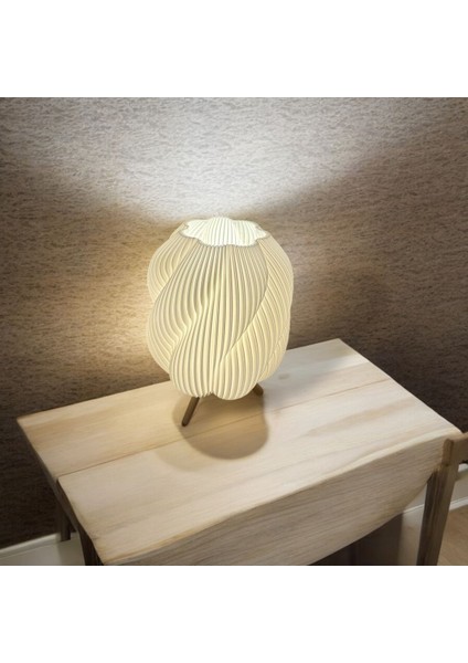 Modern Spiral Masa Lambası