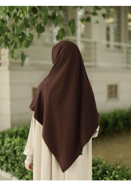 Tesettür Hijab Medine Ipeği Eşarp Acı Kahve