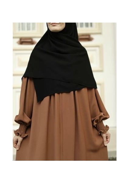 Tesettür Hijab Medine Ipeği Eşarp Siyah