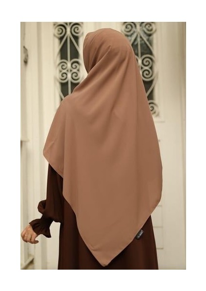 Tesettür Hijab Medine Ipeği Eşarp Camel