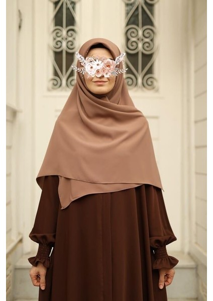 Tesettür Hijab Medine Ipeği Eşarp Camel