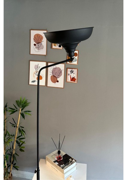 Siyah Lambader Düz Hareketli Başlık Modern Dekoratif Metal Oturma Odası Çalışma Odası Zemin Lambası fırsatları