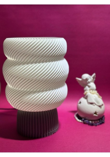 Modern Spiral Tasarımlı 3D Baskı Abajur - Beyaz & Gri (25 cm , Ampul Dahil) modelleri