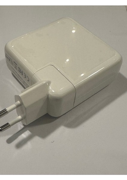 61 Watt macbook Uyumlu Typec Adaptör 20 Volt 3.05 Amper Typec Adaptör modelleri
