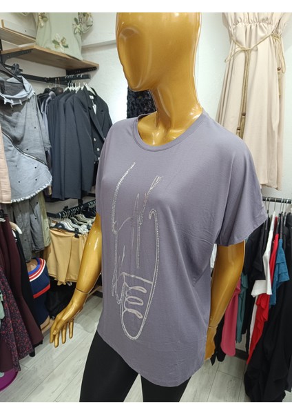 Büyük Beden Desenli Taşlı Esnek Bisiklet Yakalı Ön Baskılı Bluz modelleri