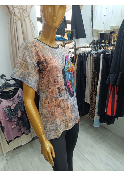 Büyük Beden Kelebek Desenli Taşlı Esnek Bisiklet Yakalı Ön Baskılı Bluz modelleri