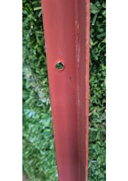 Köşebent Demir Kazık Sivri Antipaslı - ( 40 x 40 ) - 3 mm 200 cm Yükseklik ( 1 Adet ) fiyatları