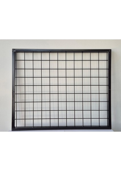 (- Fotoğraf Askısı + Led'li - ) Kalın Tel & Sık Tel Göz Aralıklı (- 44 x 54 cm -)