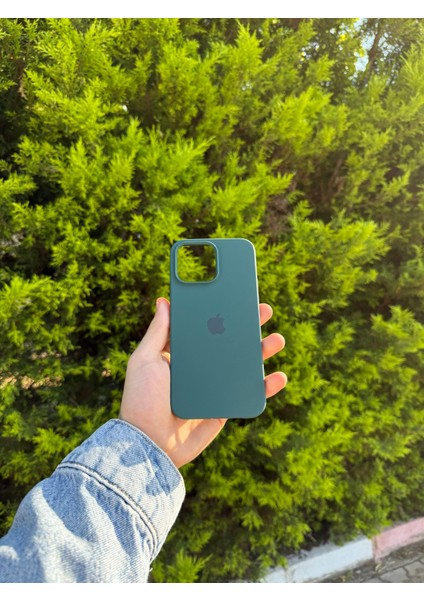 Apple iPhone 14 Pro Max Koyu Yeşil Lansman Uyumlu Içi Kadife Silikon Kılıf