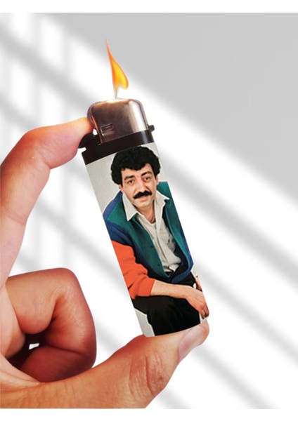 Müslüm Baba Nostaljik Fotoğraf Baskılı Full Kaplamalı Gazlı Doldurulabilir Çakmak