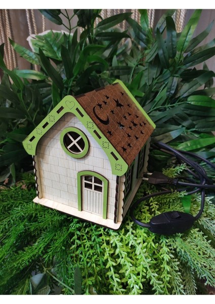 Ahşap Ay-Yıldızlı Ev Gecelamba fiyatları