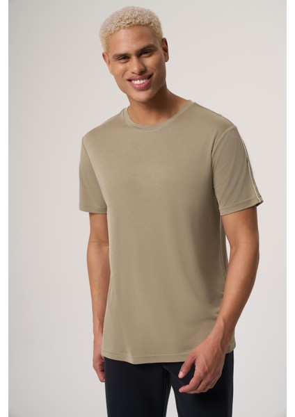 Great Haki Modal Içerikli, Ara Biye Detaylı Bisiklet Yaka Relaxed Fıt Petek Pike Tişört indirimleri