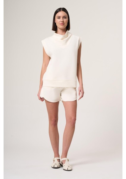 Rıby Ekru Modal Içerikli Dökümlü Yaka Tişört