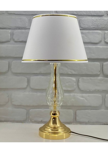 Gold Ayaklı Dekoratif Cam Gövdeli Gold Şeritli Beyaz Kumaş Şapkalı Abajur Masa Lambası fiyatları