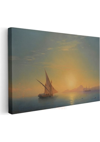 Ivan Aivazovsky - Altın Günbatımında Yelkenliler Kanvas Tablo