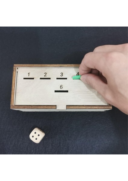 Penny Oyunu - Pennies ile Çalışan Eğlenceli Tahta Oyunu, Kazanmak Için Madeni Paralardan Kurtulun, 2-6 Oyuncu Için Ahşap Kutulu Madeni Para Oyunu (Yurt Dışından) modelleri