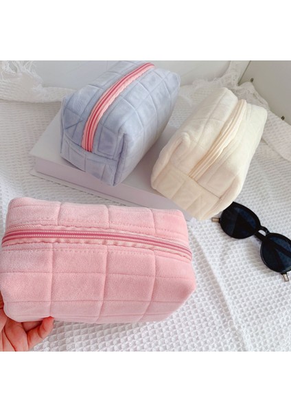 Internet Ünlüleri Büyük Kapasiteli Pembe Yastık Kalemlik (Yurt Dışından) modelleri