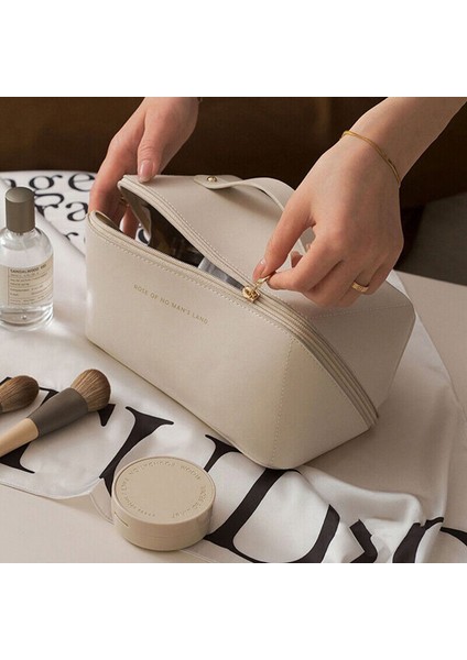 Büyük Kapasiteli Fırça Yuvalı Seyahat Kozmetik Çantası (Yurt Dışından)