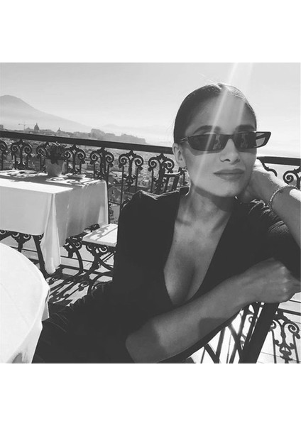 A-C2 Küçük Dikdörtgen Moda Retro Küçük Çerçeve Vintage Kare Dar Trend UV400 (Yurt Dışından) modelleri