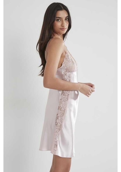 Pudra Saten Güpürlü Gecelik 624 fiyatları