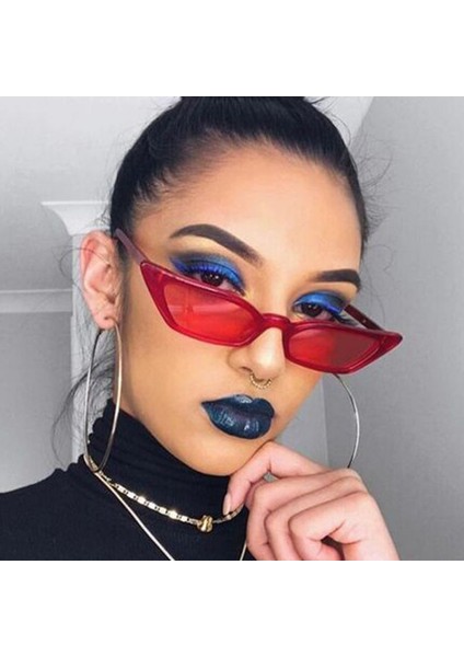 C Yeni Vintage Kedi Gözü Moda Küçük Çerçeve Uv Koruma Sokak Gözlüğü Lüks Trend Amac: Bir E-Ticaret Başlığını Türkçe Olarak Yeniden Yazın. (Yurt Dışından) modelleri