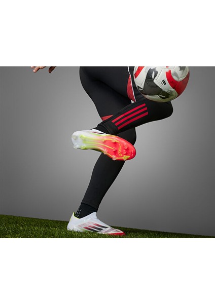 F50 Elite Bağcıksız Erkek Beyaz Çim Saha Kramponu.- modelleri